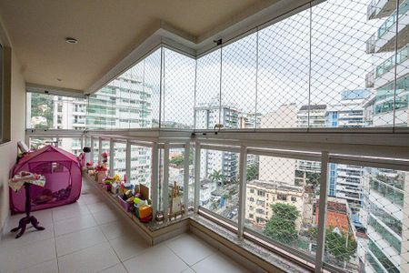 Apartamento à venda com 120m², 3 quartos e 2 vagas