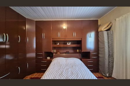 Casa à venda com 3 quartos, 400m² em Vila Valparaíso, Santo André