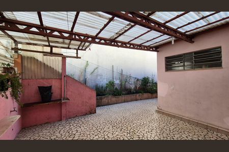 Casa à venda com 3 quartos, 400m² em Vila Valparaíso, Santo André