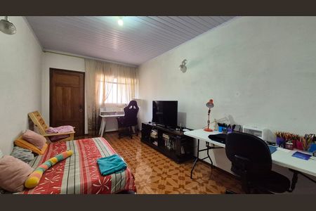 Casa à venda com 3 quartos, 400m² em Vila Valparaíso, Santo André