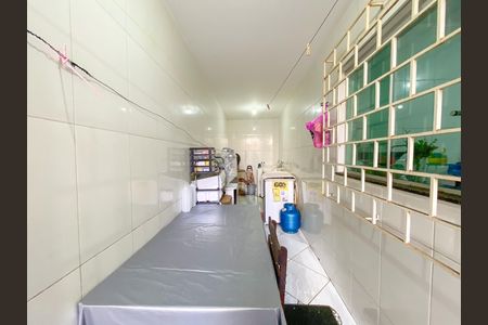 Casa à venda com 3 quartos, 151m² em Novo Eldorado, Contagem