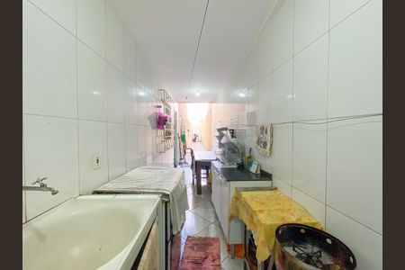 Casa à venda com 3 quartos, 151m² em Novo Eldorado, Contagem
