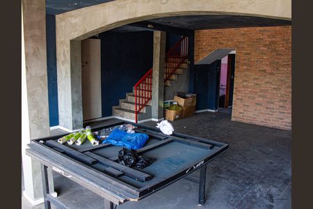 Casa para alugar com 7 quartos, 250m² em Santa Cruz, Rio de Janeiro