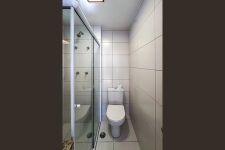 Apartamento para alugar com 68m², 2 quartos e 2 vagas Apartamento para alugar com 68m², 2 quartos e 2 vagasBanheiro