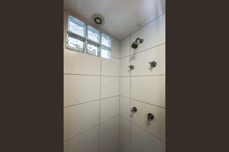 Apartamento para alugar com 68m², 2 quartos e 2 vagas Apartamento para alugar com 68m², 2 quartos e 2 vagasBanheiro
