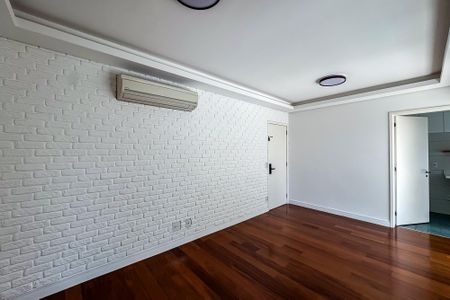 Apartamento para alugar com 68m², 2 quartos e 2 vagas Apartamento para alugar com 68m², 2 quartos e 2 vagasSala