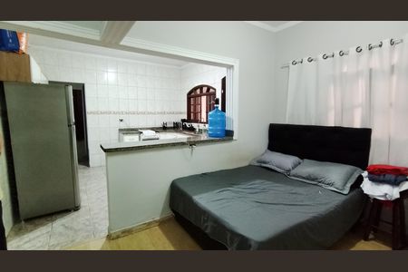 Casa para alugar com 120m², 4 quartos e 2 vagas Casa para alugar com 120m², 4 quartos e 2 vagasCopa