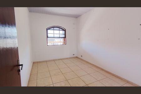 Casa para alugar com 120m², 4 quartos e 2 vagas Casa para alugar com 120m², 4 quartos e 2 vagasQuarto 4