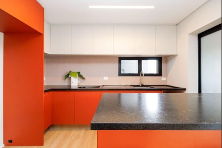 Cozinha de apartamento à venda com 2 quartos, 86m² em Alto da XV, Curitiba