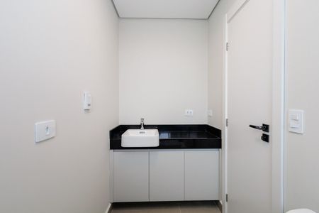 Apartamento à venda com 86m², 2 quartos e 2 vagas Apartamento à venda com 86m², 2 quartos e 2 vagasBanheiro