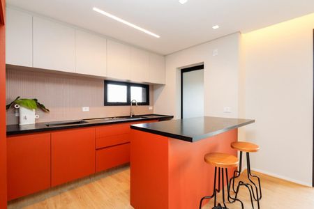 Cozinha de apartamento à venda com 2 quartos, 86m² em Alto da XV, Curitiba