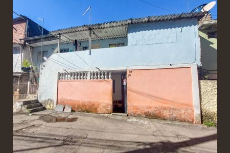 Fachada de casa à venda com 2 quartos, 90m² em Chácara Santana, São Paulo