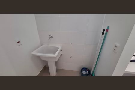 Apartamento para alugar com 57m², 2 quartos e 1 vaga Apartamento para alugar com 57m², 2 quartos e 1 vagaCozinha e Área de Serviço