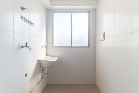 Área de Serviço de apartamento para alugar com 2 quartos, 48m² em Nova Mogilar, Mogi das Cruzes