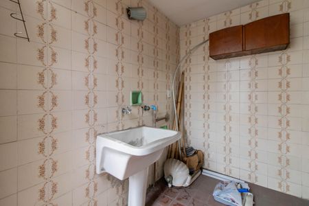 Area de Serviço  de casa para alugar com 3 quartos, 167m² em Gopouva, Guarulhos