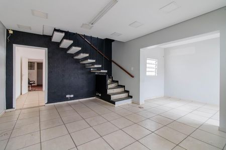 Casa para alugar com 3 quartos, 167m² em Gopouva, Guarulhos