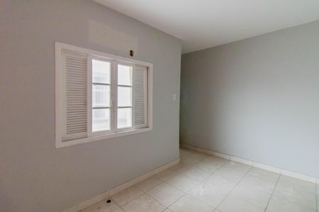 Casa para alugar com 167m², 3 quartos e sem vaga Casa para alugar com 167m², 3 quartos e sem vagaQuarto 2