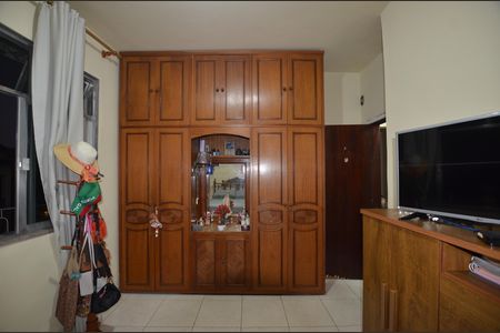 Quarto 1 Suite de casa à venda com 3 quartos, 231m² em Vila Valqueire, Rio de Janeiro