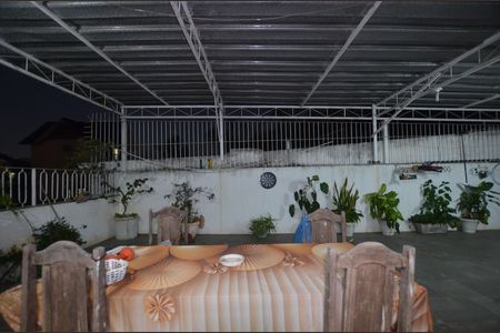 Terraço de casa à venda com 3 quartos, 231m² em Vila Valqueire, Rio de Janeiro
