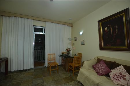 Sala de casa à venda com 3 quartos, 231m² em Vila Valqueire, Rio de Janeiro