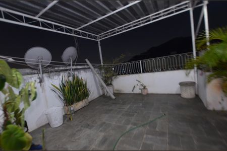 Vista do terraço de casa à venda com 3 quartos, 231m² em Vila Valqueire, Rio de Janeiro