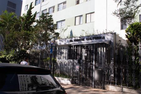 Fachada de apartamento à venda com 2 quartos, 52m² em Jardim São Luís, São Paulo