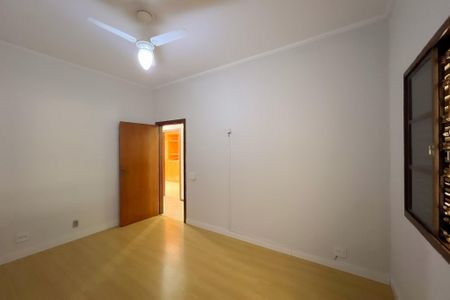 Casa de condomínio para alugar com 170m², 3 quartos e 3 vagas