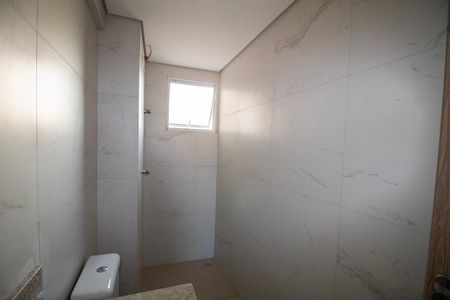 Apartamento à venda com 71m², 3 quartos e 3 vagas Apartamento à venda com 71m², 3 quartos e 3 vagasBanheiro social