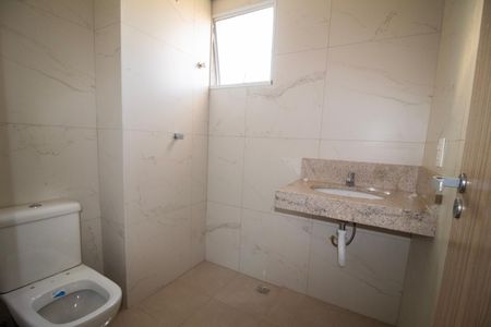 Apartamento à venda com 71m², 3 quartos e 3 vagas Apartamento à venda com 71m², 3 quartos e 3 vagasBanheiro da Suite