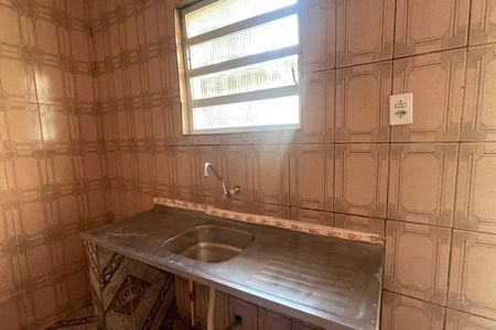 Cozinha de casa para alugar com 1 quarto, 83m² em Doutor Laureano, Duque de Caxias