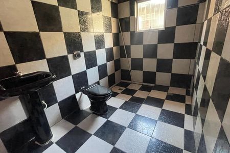 Banheiro de casa para alugar com 1 quarto, 83m² em Doutor Laureano, Duque de Caxias