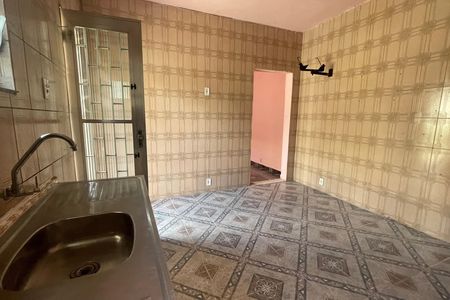 Cozinha de casa para alugar com 1 quarto, 83m² em Doutor Laureano, Duque de Caxias