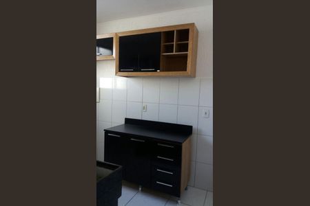 Apartamento à venda com 2 quartos, 50m² em Kennedy, Contagem