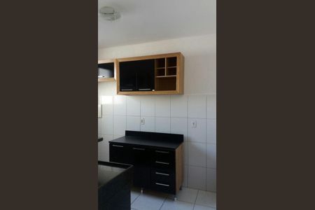 Apartamento à venda com 2 quartos, 50m² em Kennedy, Contagem