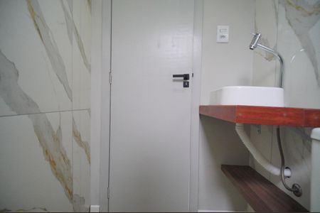 Casa para alugar com 178m², 2 quartos e 4 vagasBanheiro