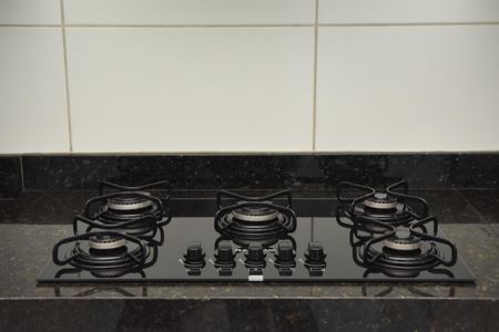 Cozinha de casa de condomínio à venda com 3 quartos, 110m² em Jardim das Carpas, Jundiaí