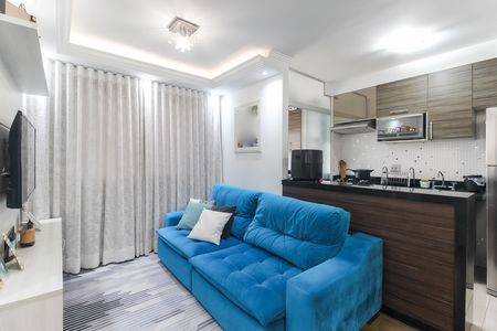 Sala de apartamento à venda com 2 quartos, 46m² em Vila Carmosina, São Paulo
