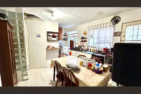 Cozinha de casa à venda com 3 quartos, 180m² em Jardim Santa Mena, Guarulhos