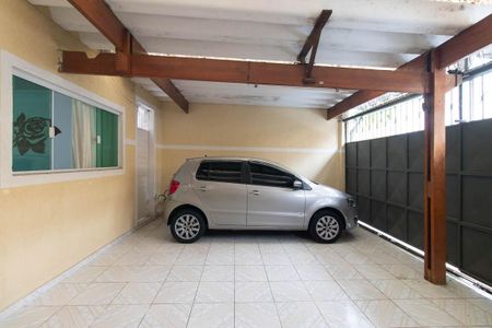 Garagem de casa à venda com 2 quartos, 81m² em Conjunto Habitacional Jova Rural, São Paulo