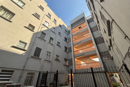Fachada  de apartamento para alugar com 2 quartos, 53m² em Vila Silvia, São Paulo