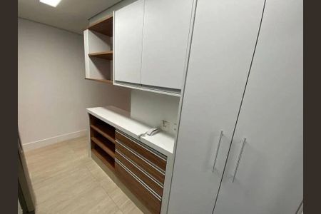 Apartamento à venda com 1 quarto, 80m² em Itaim Bibi, São Paulo
