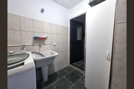 Área de serviço de casa à venda com 3 quartos, 120m² em Vila da Saúde, São Paulo
