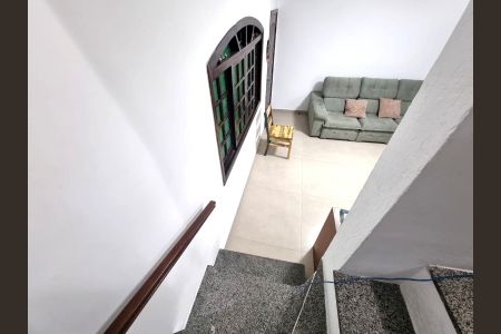 Escada de casa à venda com 3 quartos, 120m² em Vila da Saúde, São Paulo