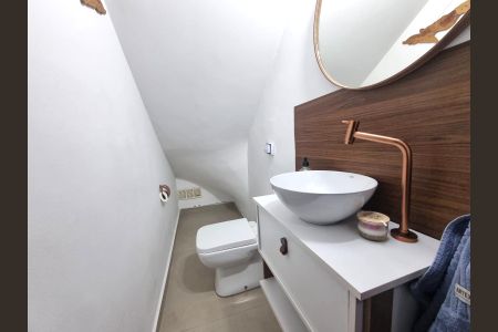 Banheiro de casa à venda com 3 quartos, 120m² em Vila da Saúde, São Paulo