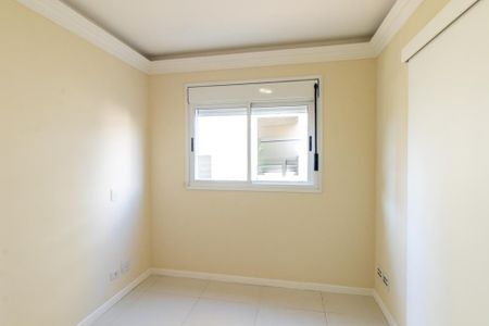Quarto 1 de apartamento para alugar com 2 quartos, 80m² em Hugo Lange, Curitiba