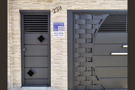 Fachada de casa para alugar com 2 quartos, 35m² em Jardim Dom Jose, Embu das Artes
