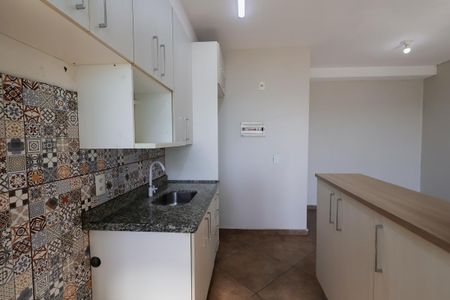 Cozinha de apartamento para alugar com 2 quartos, 47m² em Jardim Mitsutani, São Paulo