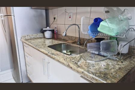 Apartamento à venda com 2 quartos, 55m² em Jardim Roberto, Osasco