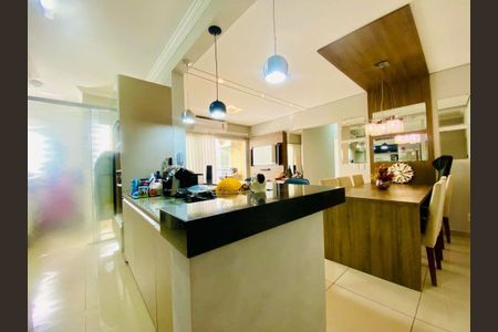 Apartamento à venda com 94m², 3 quartos e 2 vagas