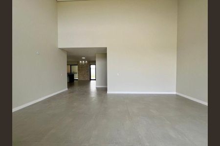 Casa à venda com 3 quartos, 285m² em Monte Alegre, Vinhedo